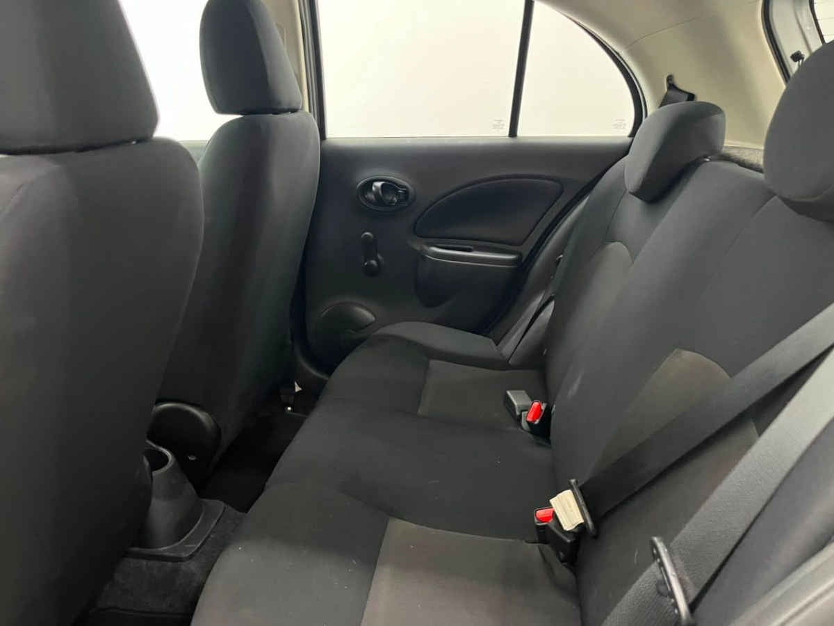 2024 Nissan March 5p Sense L4/1.6 Man