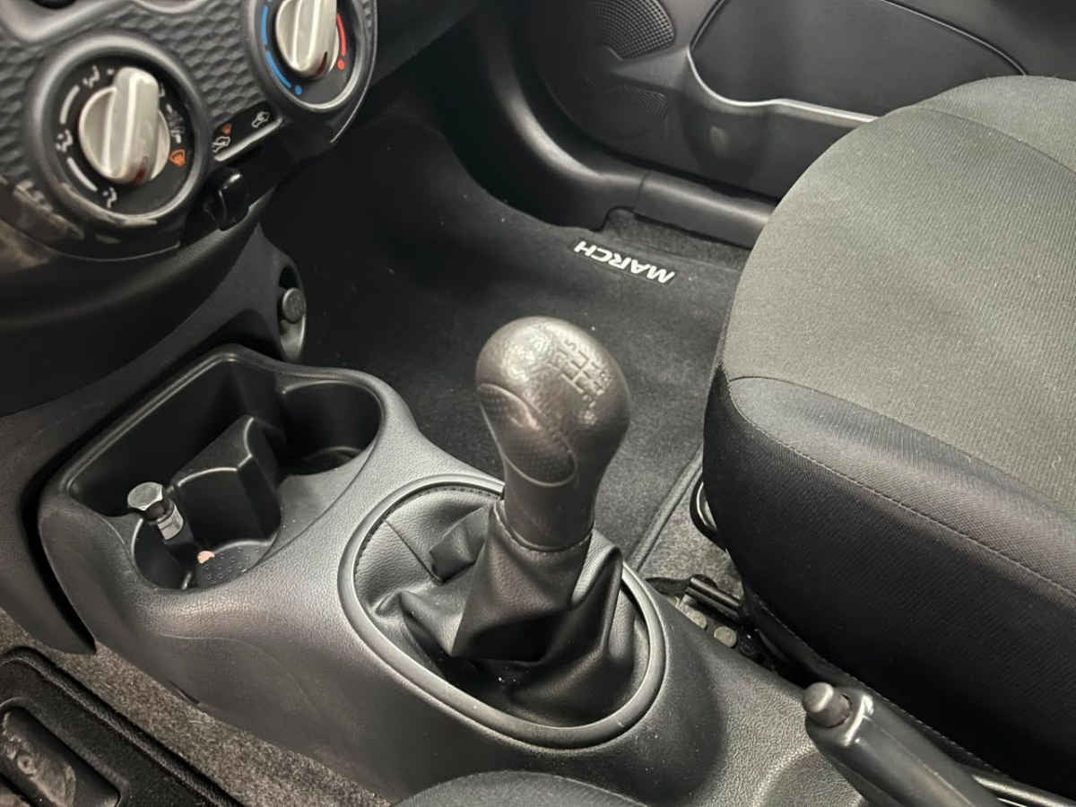 2024 Nissan March 5p Sense L4/1.6 Man
