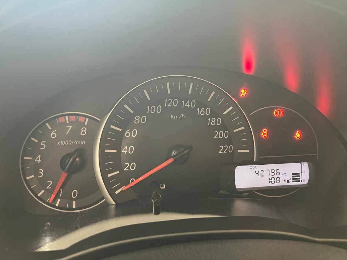 2023 Nissan March 5p Exclusive L4/1.6 Man