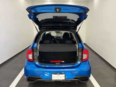2023 Nissan March 5p Exclusive Bitono L4/1.6 Aut