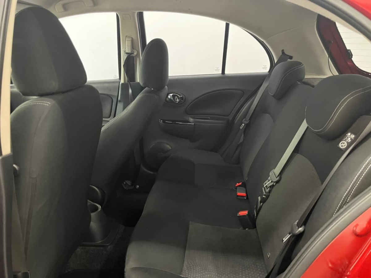2024 Nissan March 5p Advance L4/1.6 Man