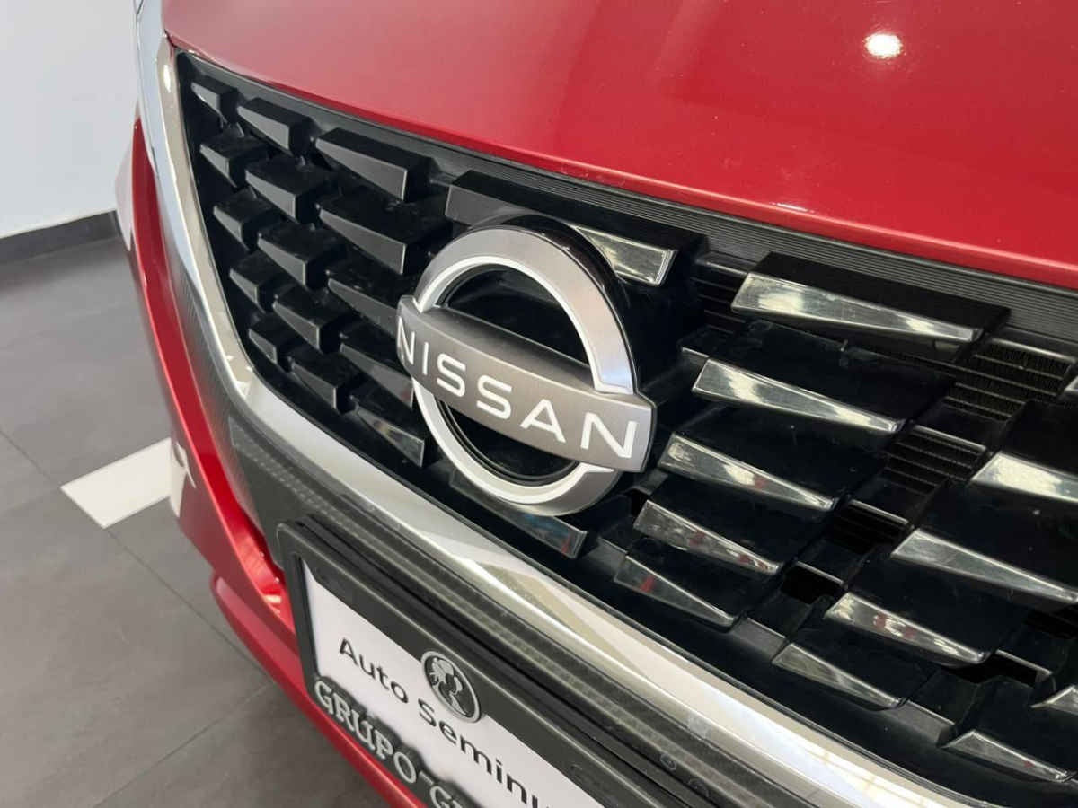 2024 Nissan March 5p Advance L4/1.6 Man