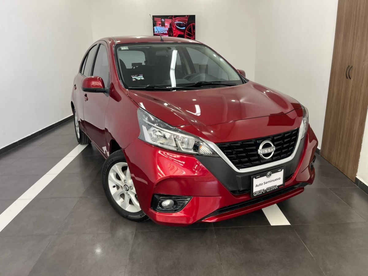 2024 Nissan March 5p Advance L4/1.6 Man
