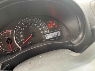 2025 Nissan March 5p Sense L4/1.6 Aut