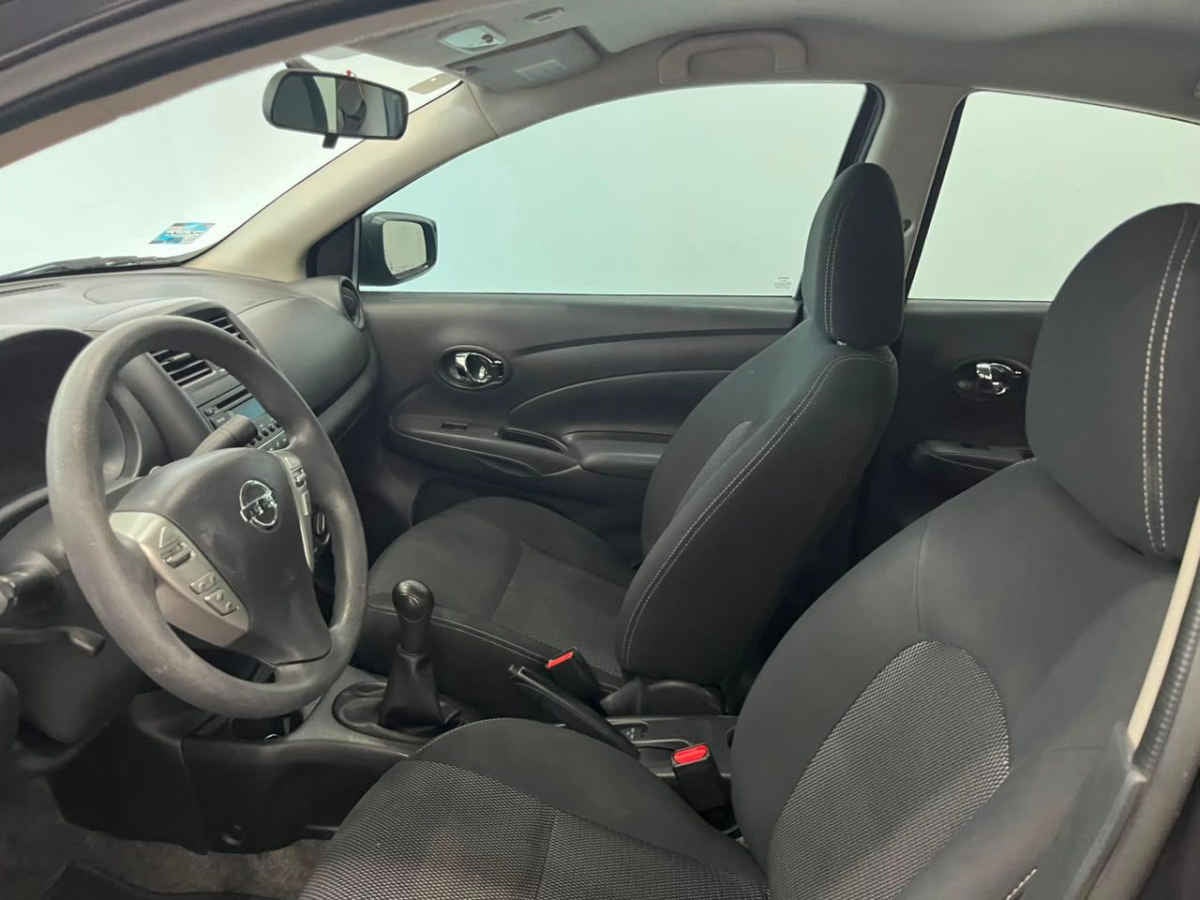 2016 Nissan Versa 4p Sense L4/1.6 Man