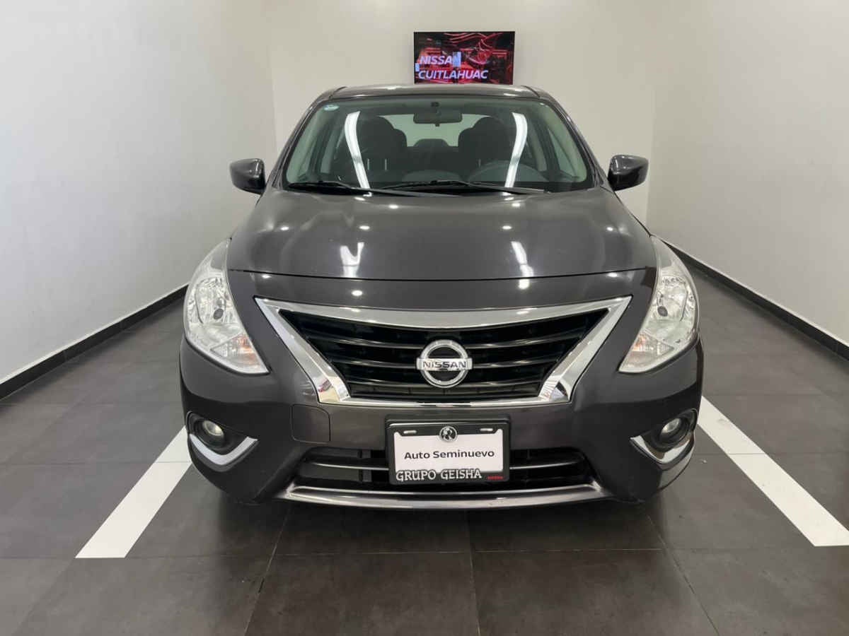 2019 Nissan Versa 4p Advance L4/1.6 Aut