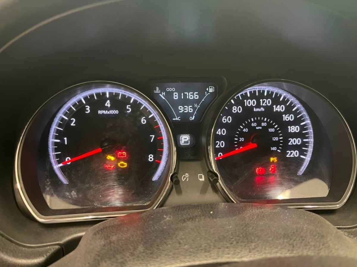 2018 Nissan Versa 4p Advance L4/1.6 Aut