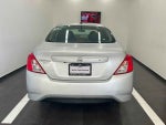 2018 Nissan Versa 4p Advance L4/1.6 Aut