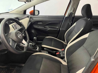 2020 Nissan Versa 4p Advance L4/1.6 Man