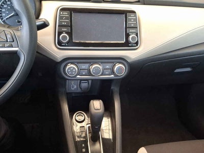2022 Nissan Versa 4p Advance L4/1.6 Aut