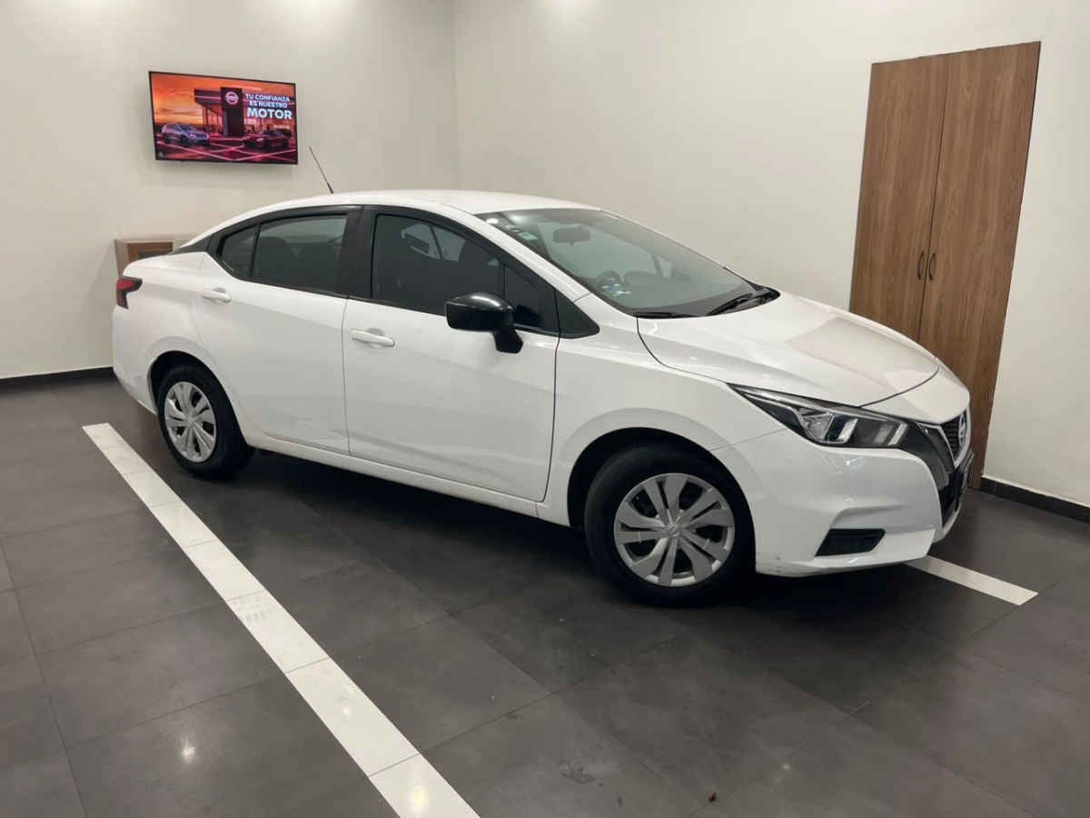 2022 Nissan Versa 4p Sense L4/1.6 Aut