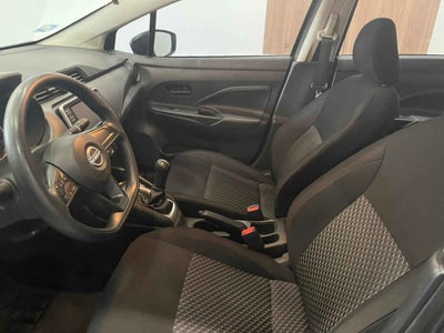2023 Nissan Versa 4p Sense L4/1.6 Man