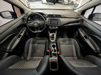 2023 Nissan Versa 4p Sense L4/1.6 Man
