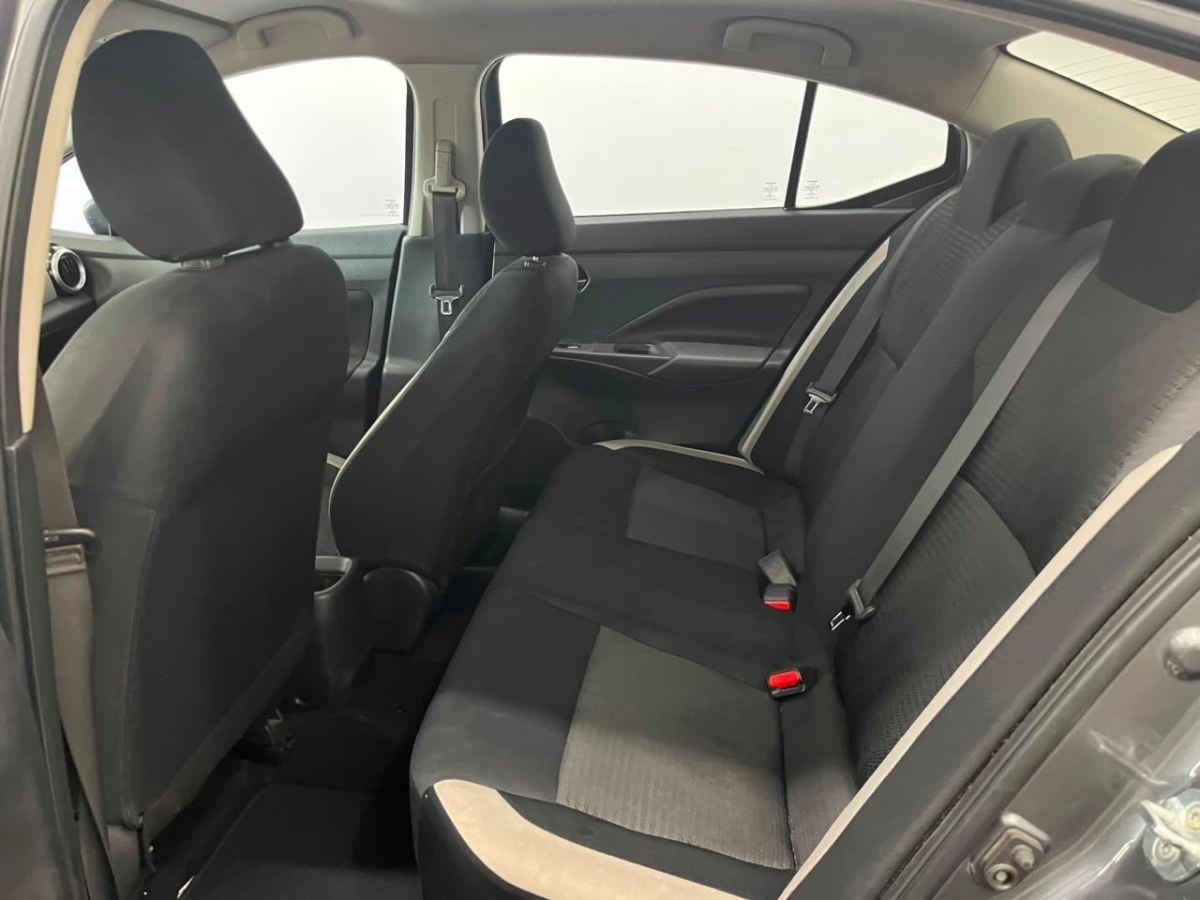 2021 Nissan Versa 4p Advance L4/1.6 Aut