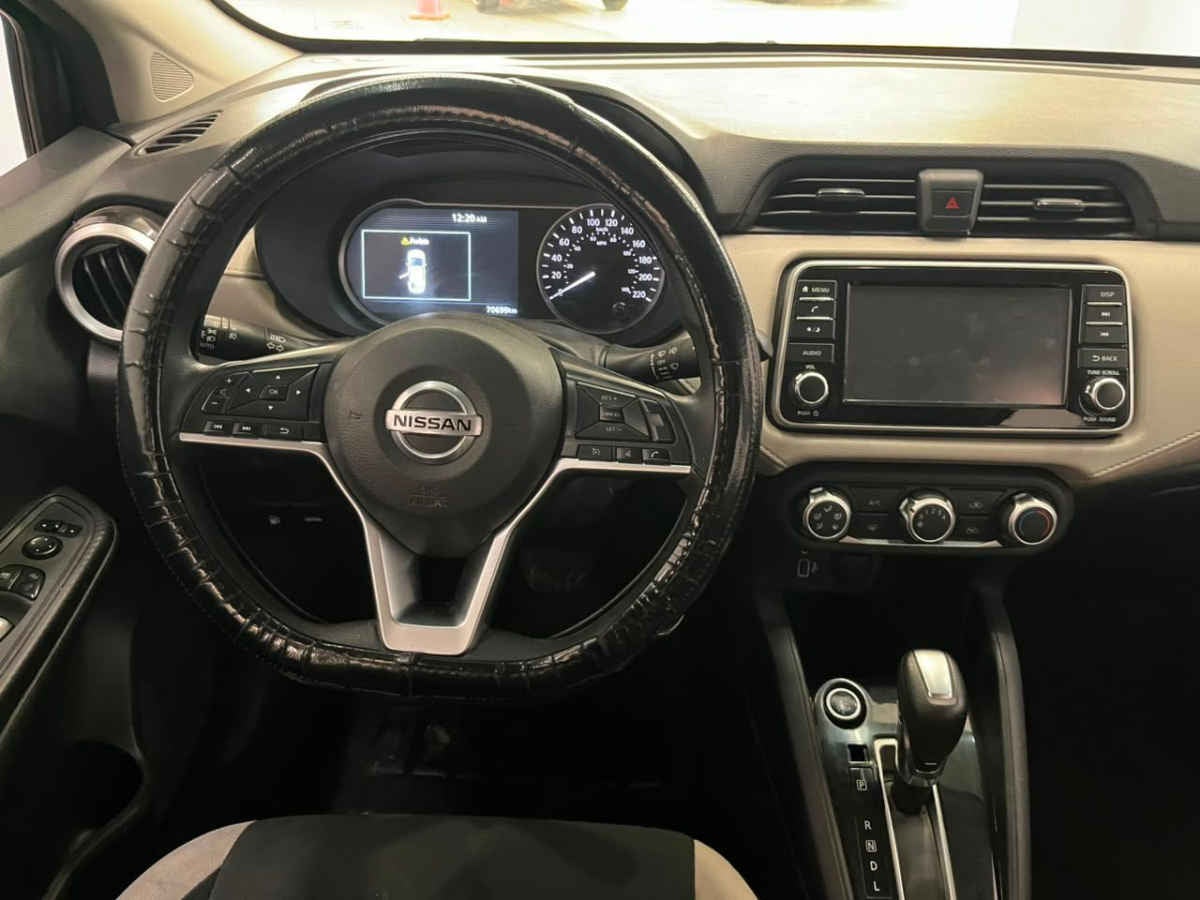 2021 Nissan Versa 4p Advance L4/1.6 Aut