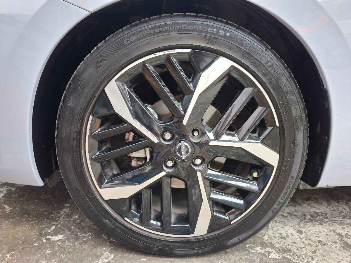 2023 Nissan Versa 4p Exclusive L4/1.6 Aut