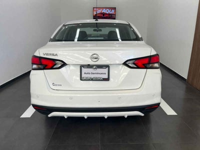 2020 Nissan Versa 4p Advance L4/1.6 Man