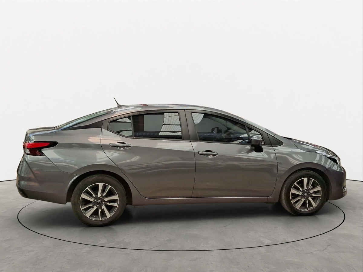 2024 Nissan Versa 4p Exclusive L4/1.6 Aut