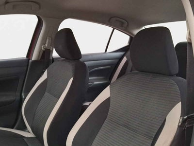 2022 Nissan Versa 4p Advance L4/1.6 Man