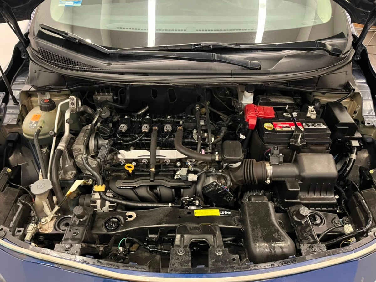 2020 Nissan Versa 4p Advance L4/1.6 Aut