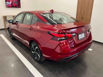 2023 Nissan Versa SR AUT