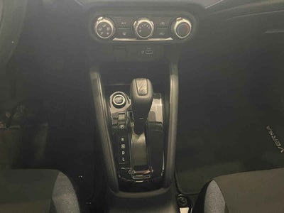 2024 Nissan Versa 4p Advance L4/1.6 Aut