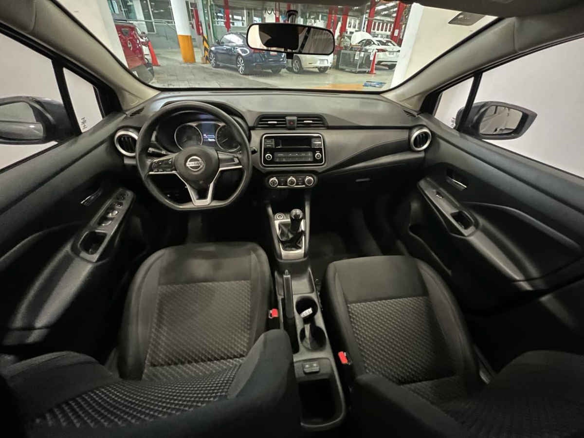 2020 Nissan Versa 4p Sense L4/1.6 Man