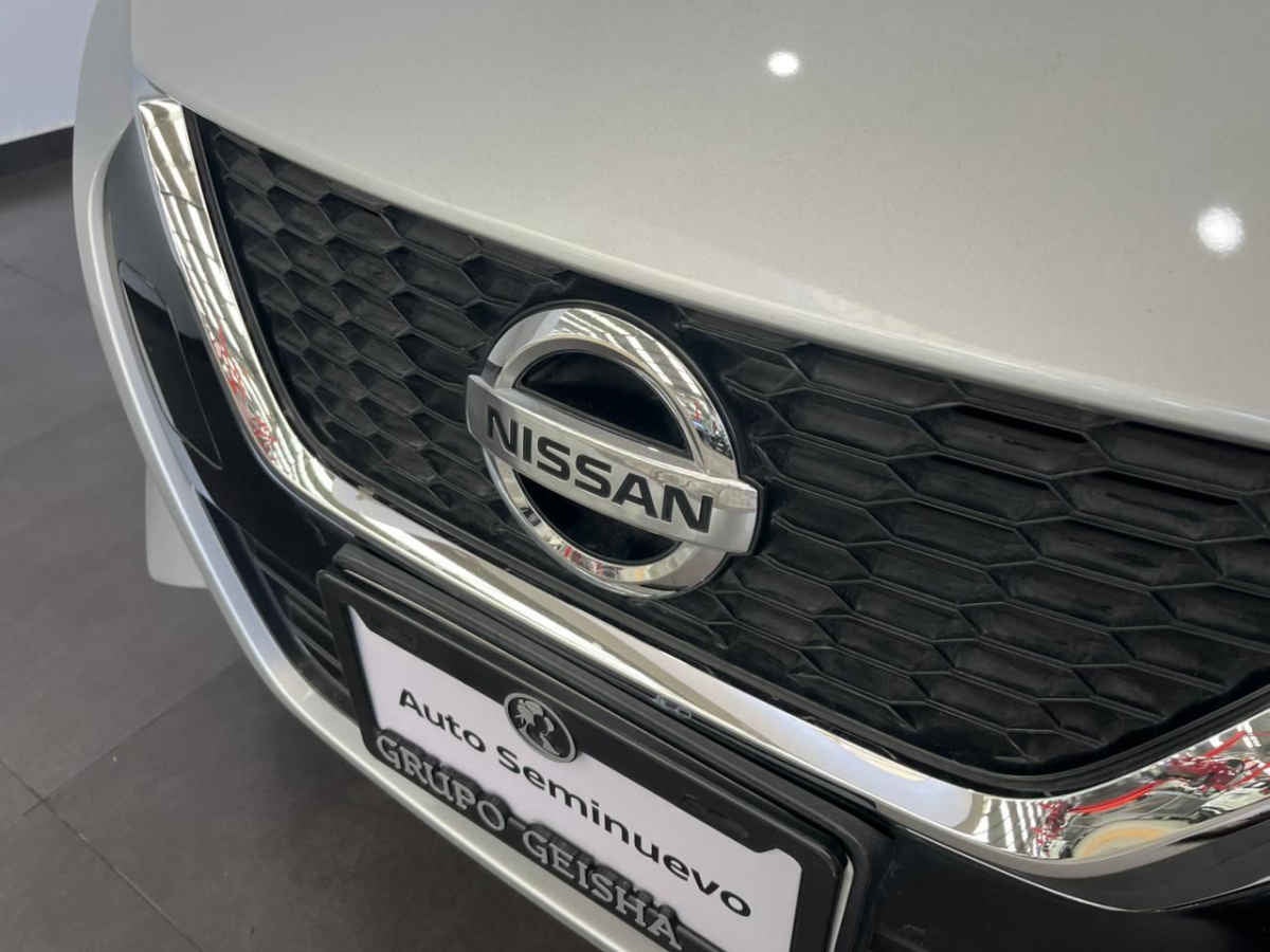 2021 Nissan Versa 4p Advance L4/1.6 Man