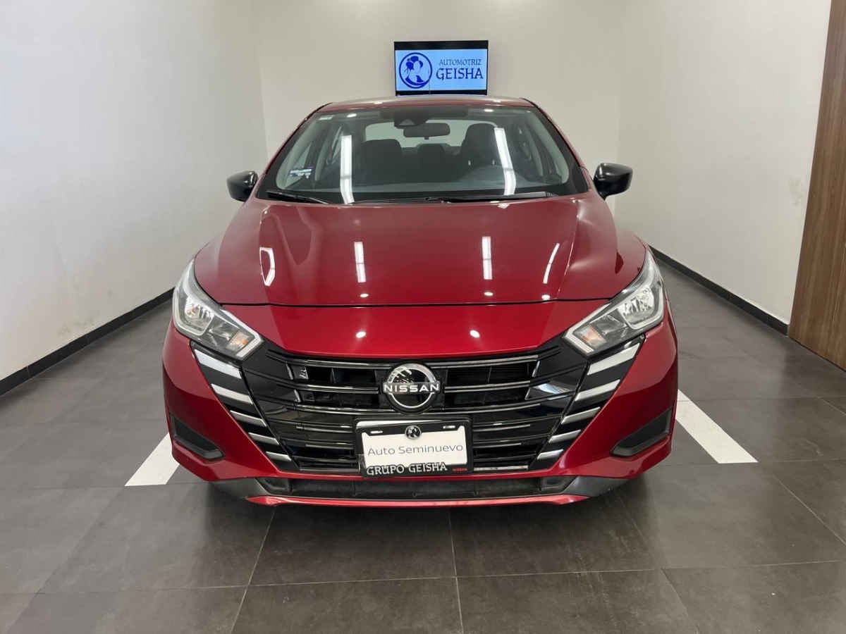 2024 Nissan Versa 4p Sense L4/1.6 Man