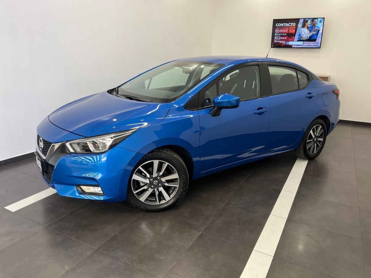 2022 Nissan Versa 4p Advance L4/1.6 Man