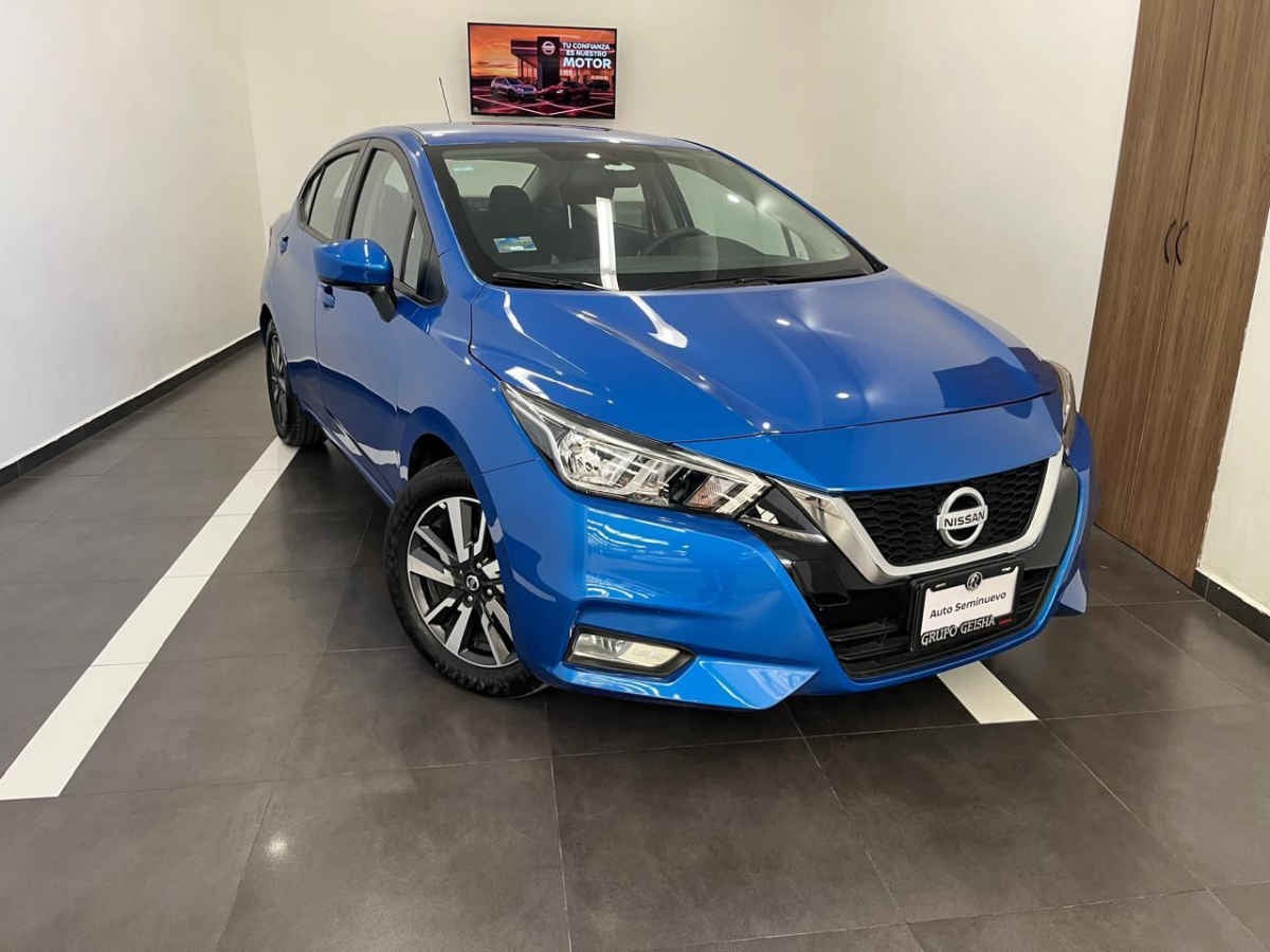 2022 Nissan Versa 4p Advance L4/1.6 Man