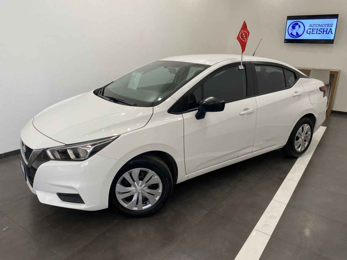 2022 Nissan Versa 4p Sense L4/1.6 Man