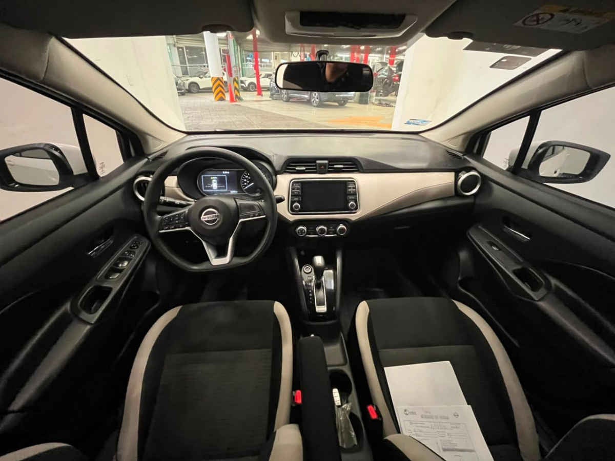 2020 Nissan Versa 4p Advance L4/1.6 Aut