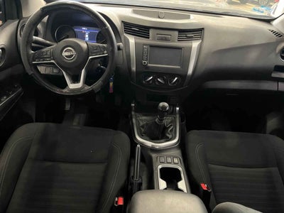 2023 Nissan Frontier 4p LE L4/2.5 Man