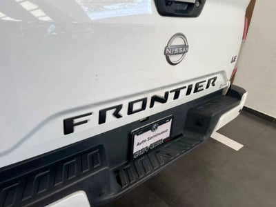 2024 Nissan Frontier 4p LE L4/2.5 Aut