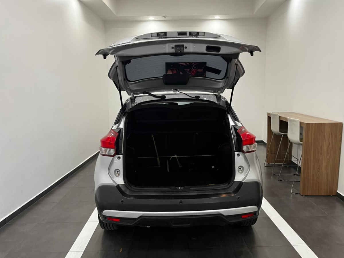2020 Nissan Kicks 5p Advance L4/1.6 Aut
