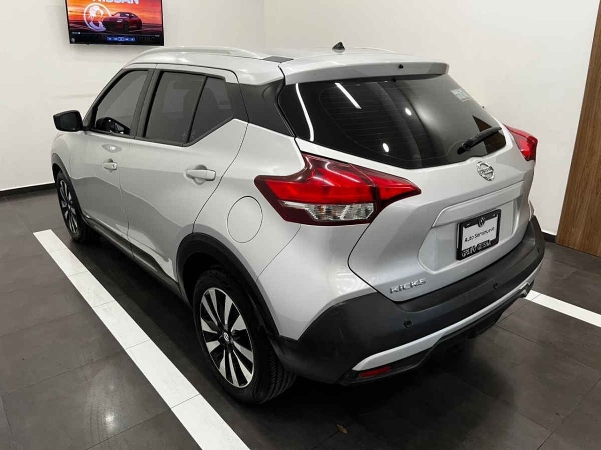 2020 Nissan Kicks 5p Advance L4/1.6 Aut