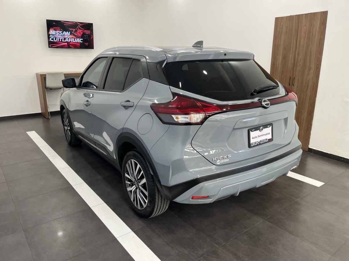 2024 Nissan Kicks 5p Exclusive L4/1.6 Aut