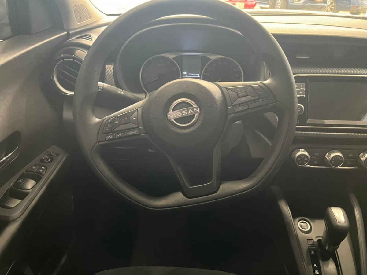 2024 Nissan Kicks 5p Advance L4/1.6 Aut