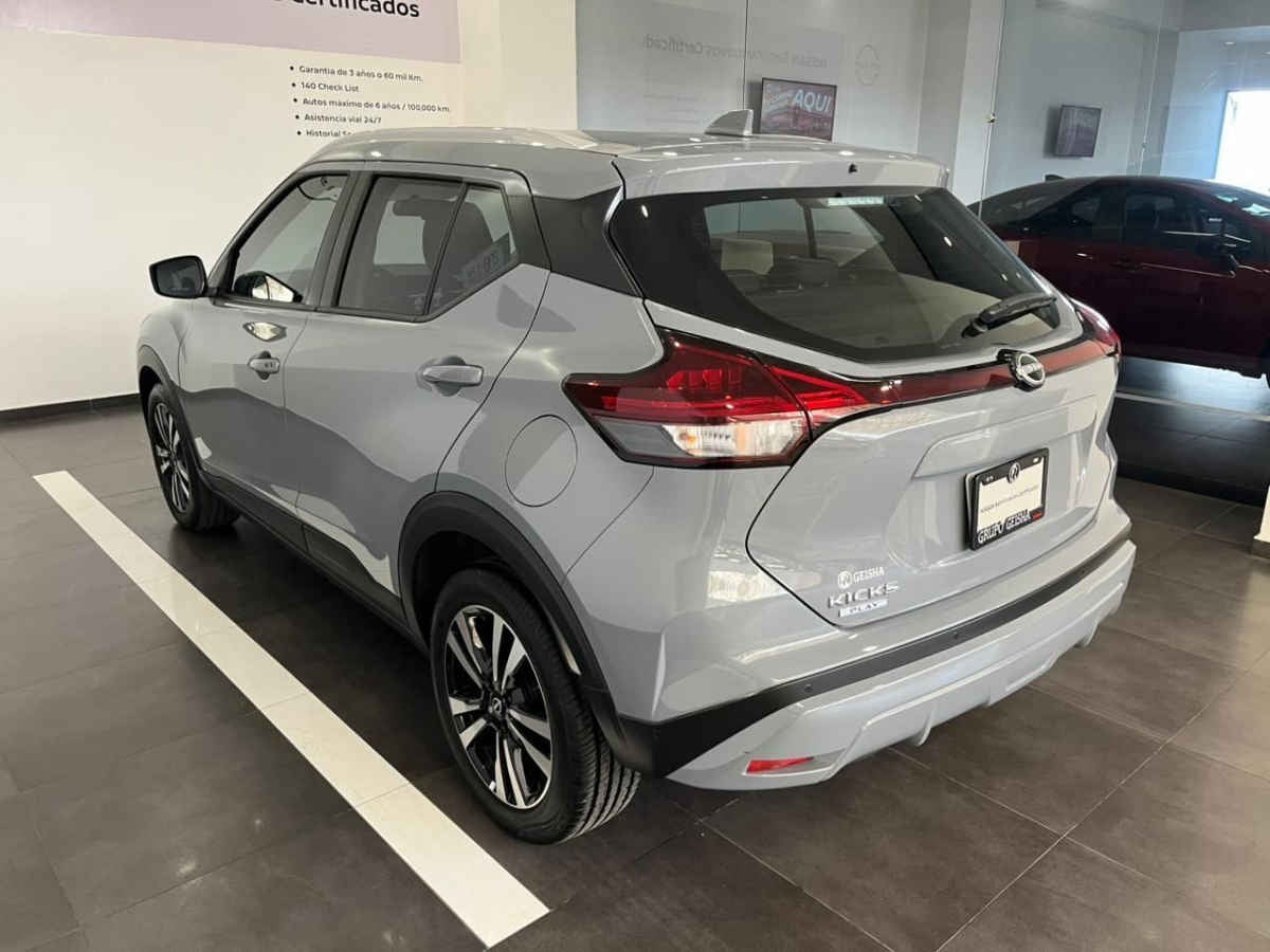 2024 Nissan Kicks 5p Advance L4/1.6 Aut