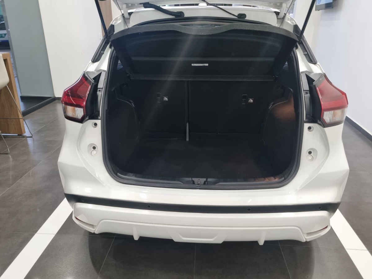 2024 Nissan Kicks 5p Advance L4/1.6 Aut
