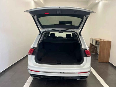 2021 Volkswagen Tiguan 5p Comfortline L4/1.4/T Aut Piel