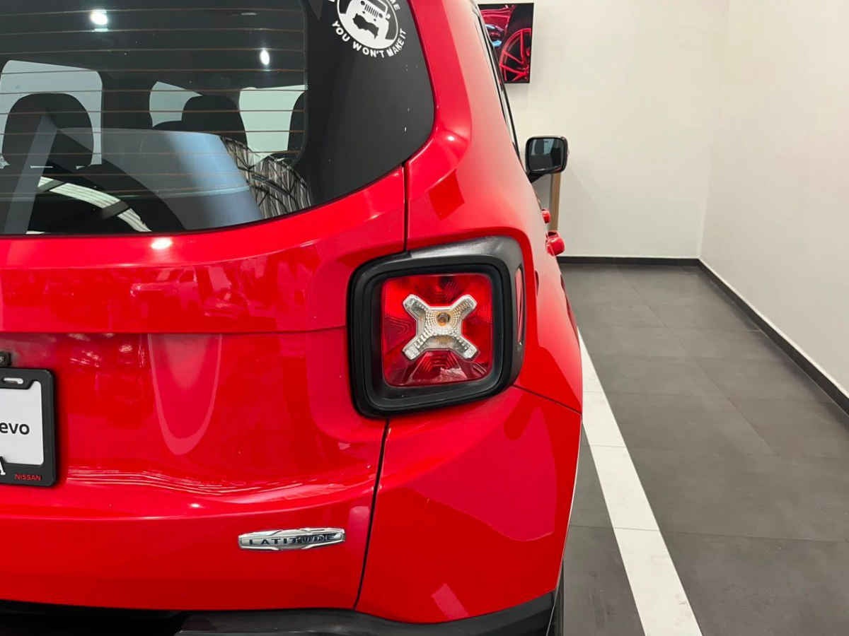 2018 Jeep Renegade 5p Latitude L4/1.8 Aut