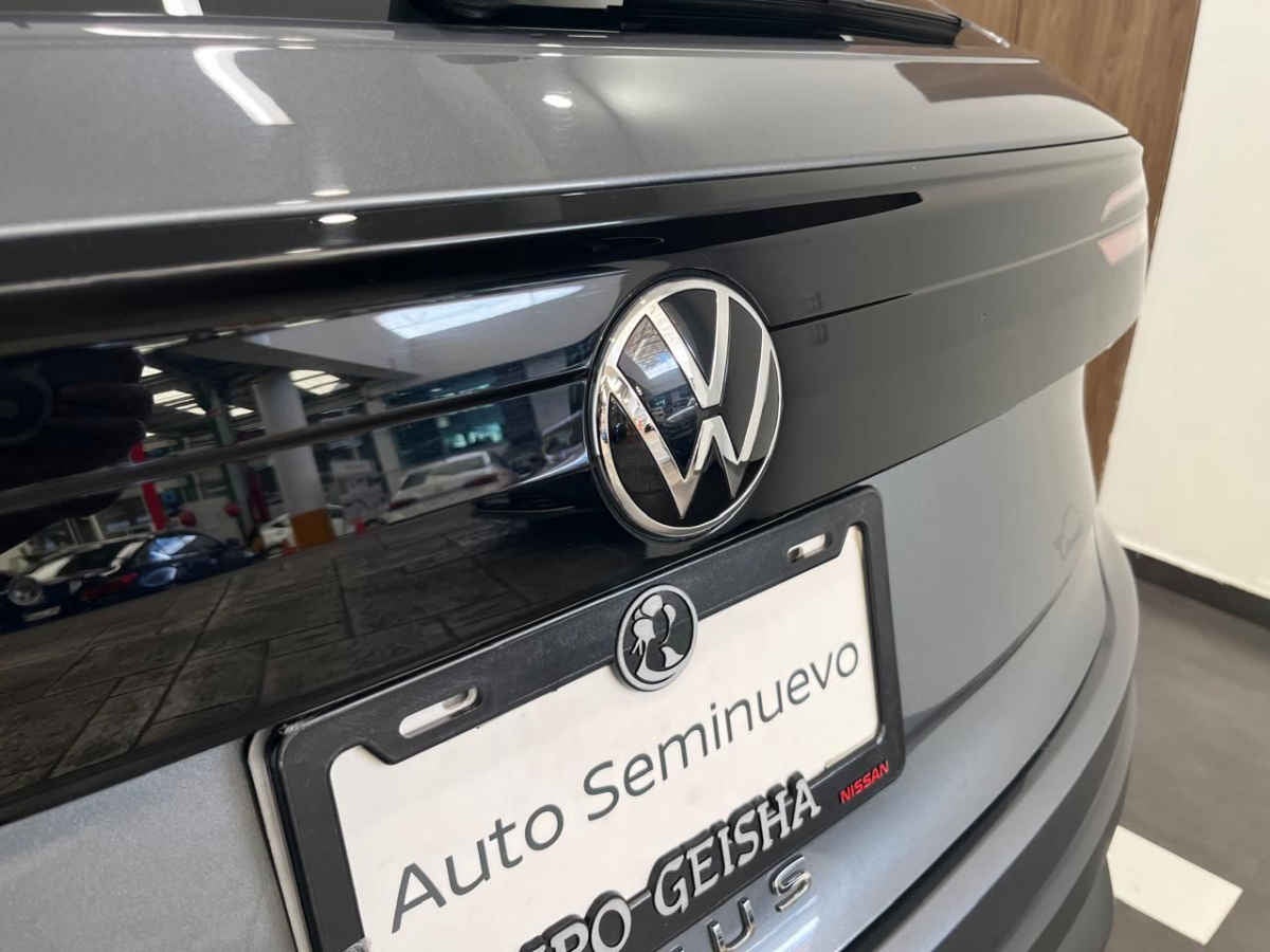 2023 Volkswagen Nivus 5p Highline L3/1.0/T Aut