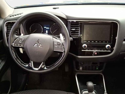 2022 Mitsubishi Outlander 5p SE L4/2.4 Aut