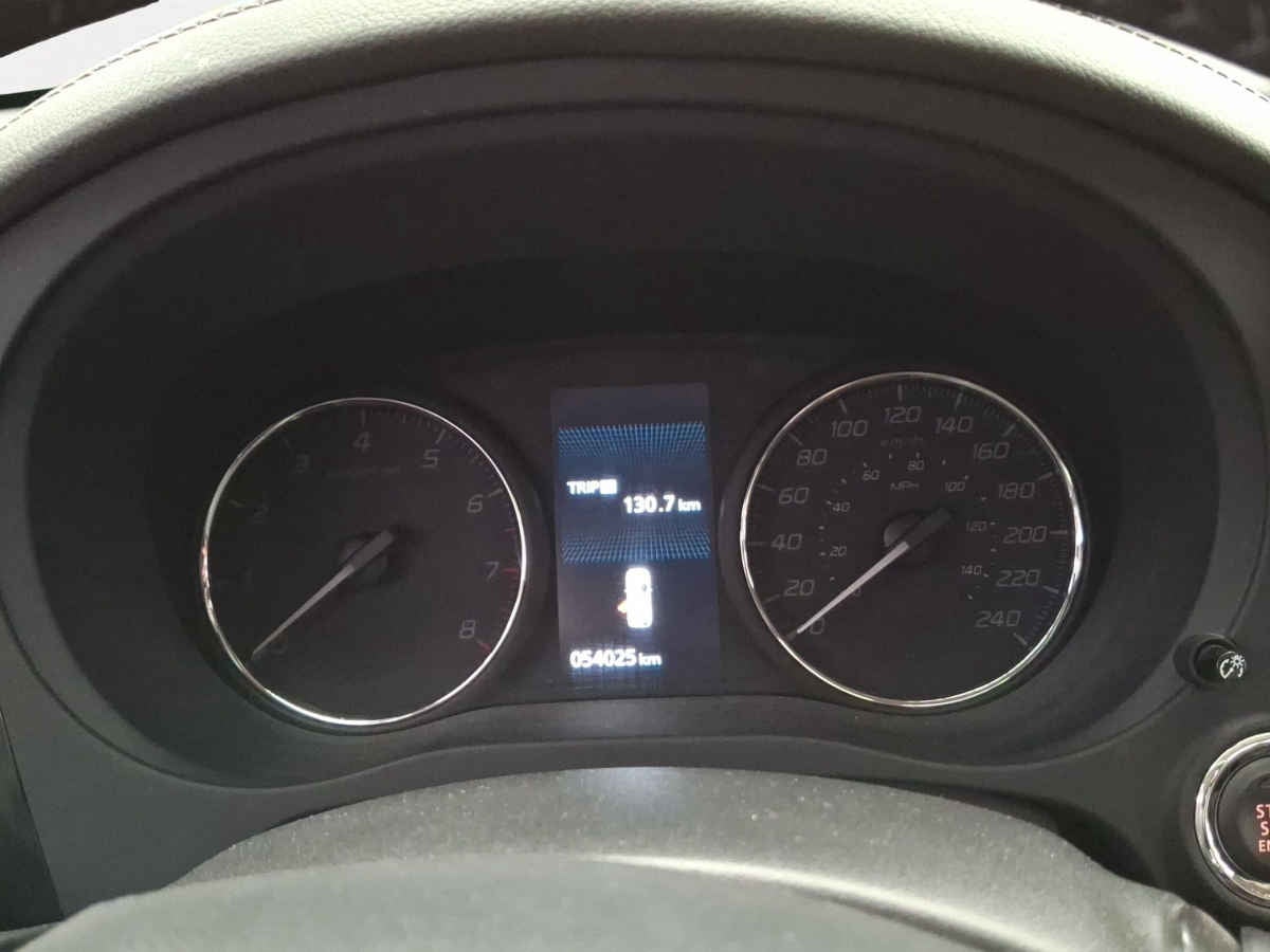 2022 Mitsubishi Outlander 5p SE L4/2.4 Aut