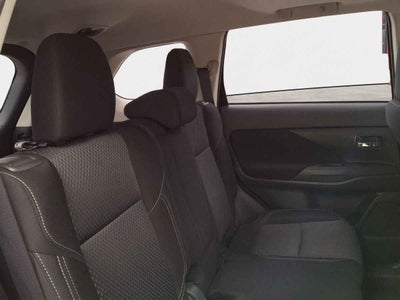 2022 Mitsubishi Outlander 5p SE L4/2.4 Aut