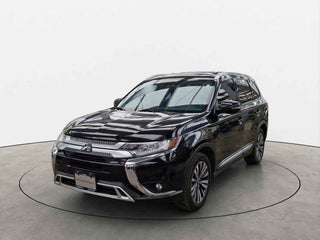 2022 Mitsubishi Outlander 5p SE L4/2.4 Aut
