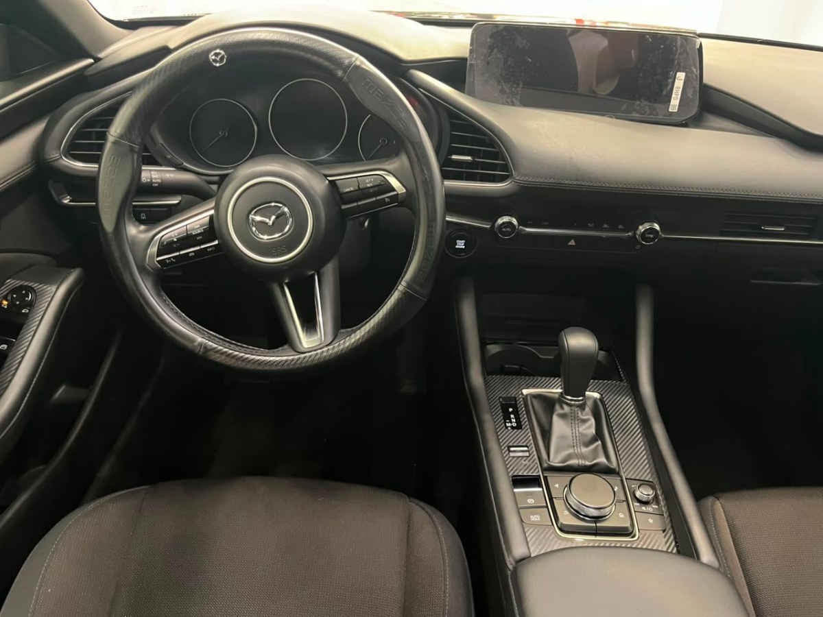 2025 Mazda Mazda 3 5p Hatchback i Sport L4/2.5 Aut