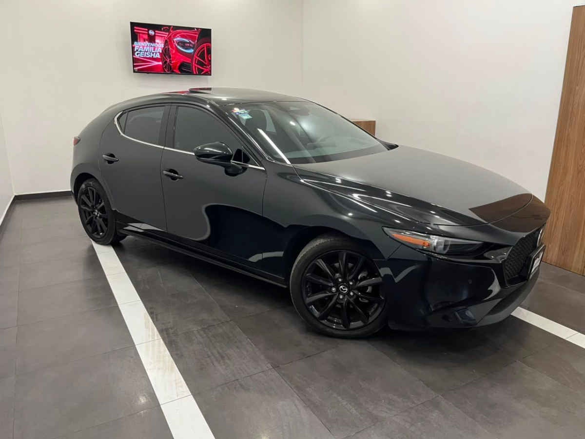 2025 Mazda Mazda 3 5p Hatchback Signature L4/2.5 Aut